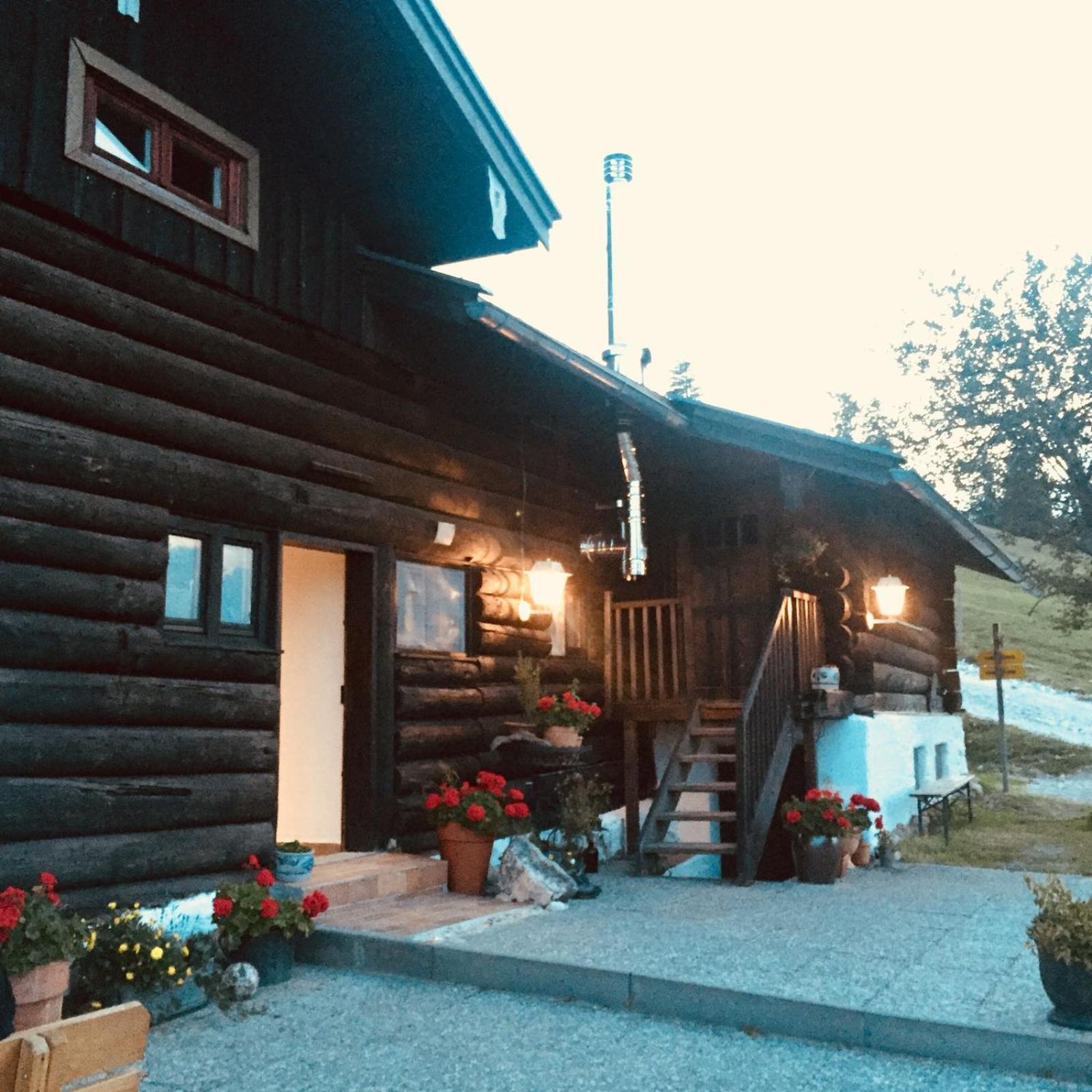 Bruendling-Alm Berggasthof Auf 1167M Auf Dem Hochfelln Bergen  Extérieur photo